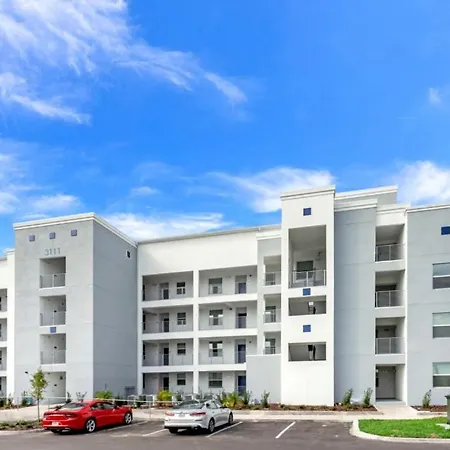 Amazing Story Lake Brand New Condo 3111U307